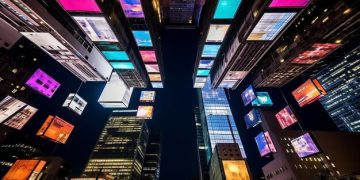 The Future of Streaming: Expert Predictions for the Next 5 Years - Cover Image