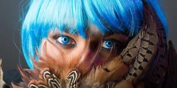 How to Create Realistic Anime Eyes for Cosplay: A 2025 Guide - Cover Image