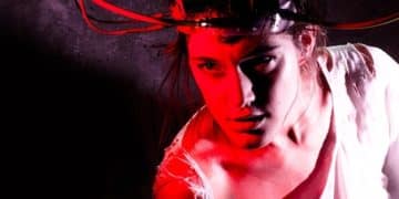 Creating Realistic Cosplay Blood and Gore Effects: A Step-by-Step Tutorial - Cover Image